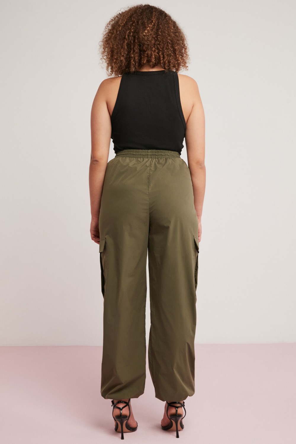 Ethiquet Avalonbb Kadın Relaxed Fit Beli Ve Paçası Lastikli Stoperli Kargo Cepli Siyah Büyük Beden Pantolon görsel 7