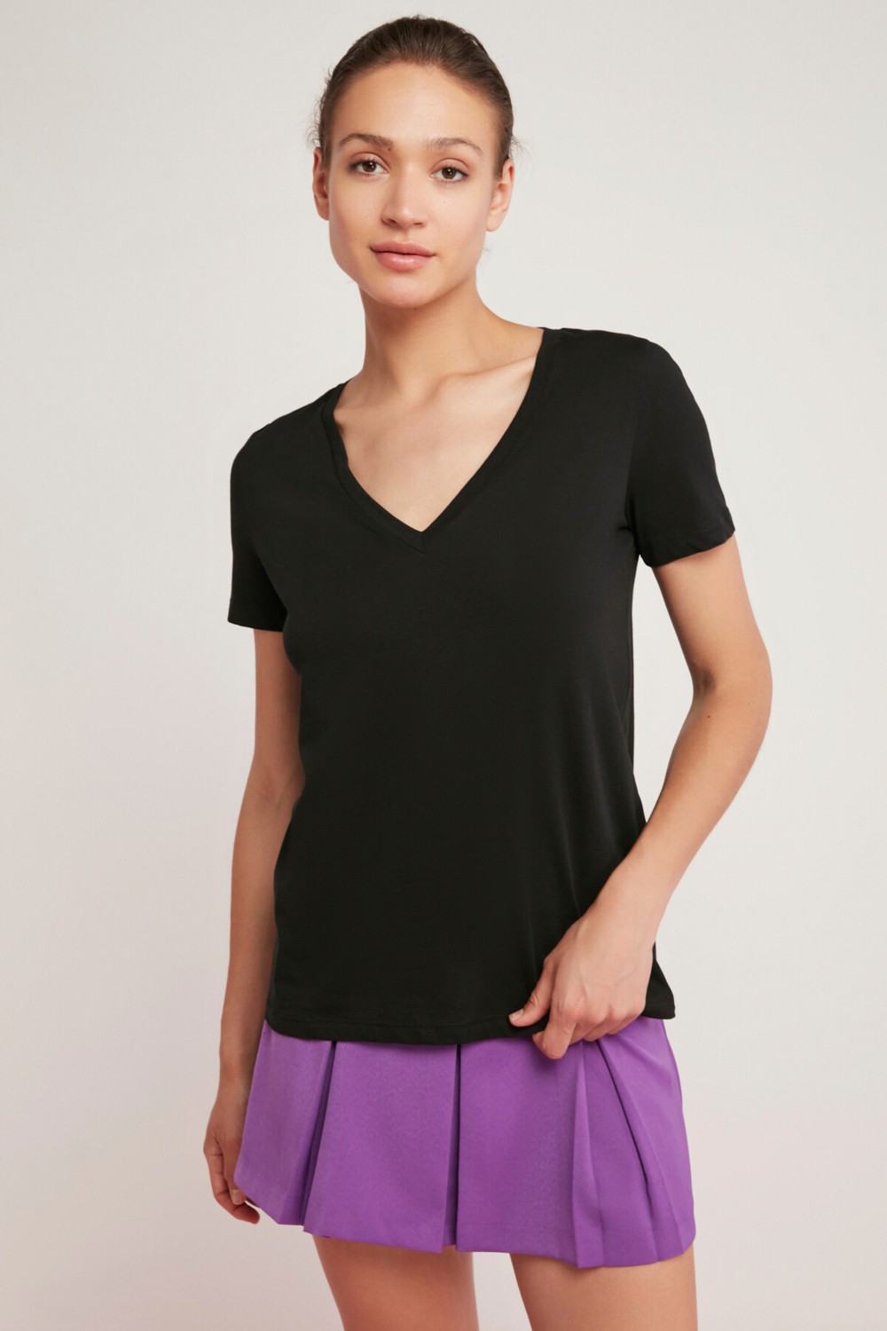Ethiquet Mabel Kadın 100% Pamuk V Yaka Yarım Kollu Örme Regular Fit Basıc Yeşil T-shirt