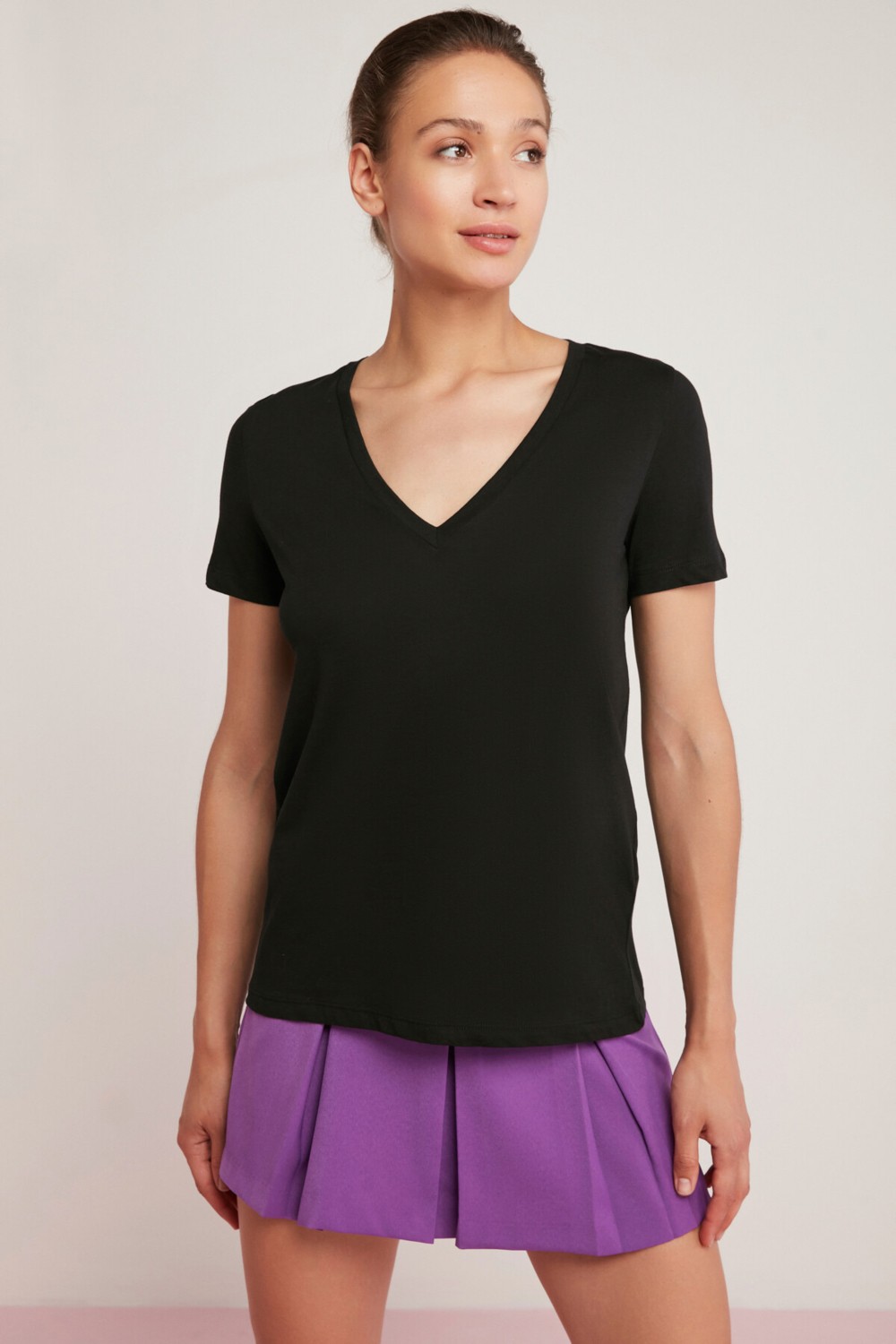 Ethiquet Mabel Kadın 100% Pamuk V Yaka Yarım Kollu Örme Regular Fit Basıc Yeşil T-shirt görsel 2