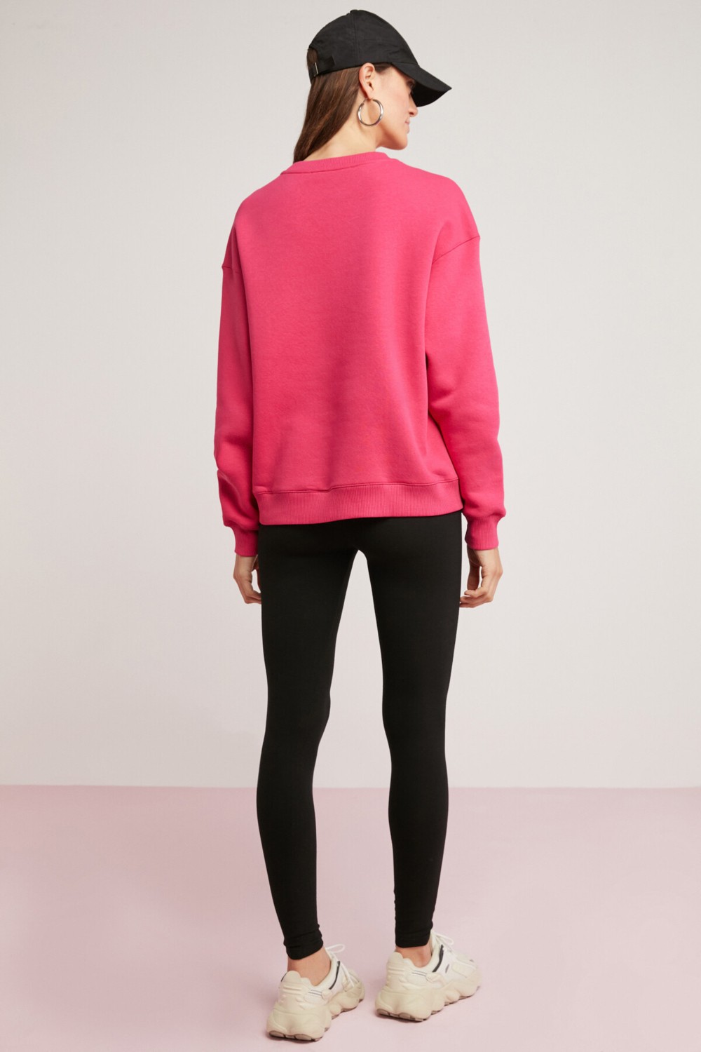 Sonic Modest Alfreda Kadın Pamuklu Içi Polarlı Yumuşacık Yuvarlak Yaka Comfort Fit Basıc Beyaz Sweatshirt görsel 7