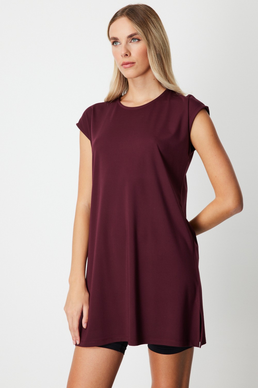 ON Kadın Sıfır Yaka Basic Tunik 61419 Bordo görsel 3