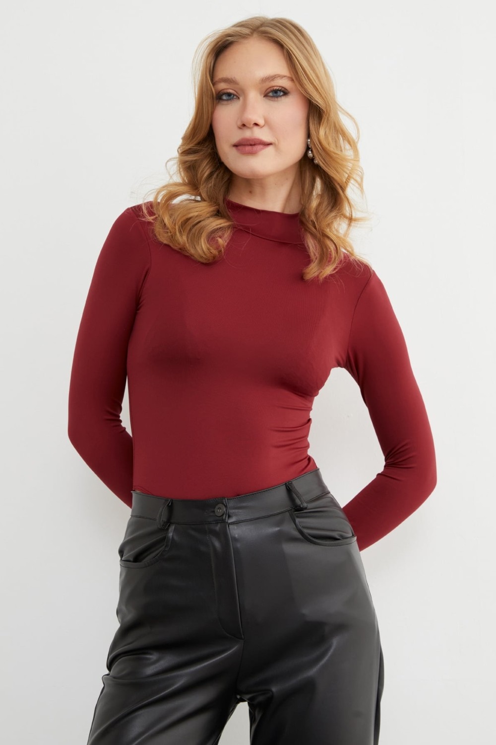 FullaModa Dik Yaka Çıtçıtlı Body
