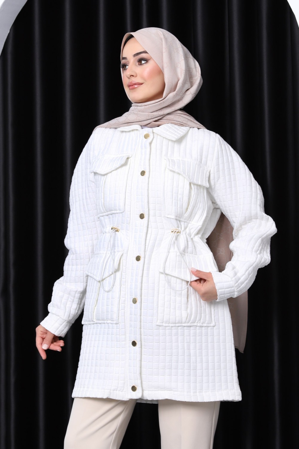 İmaj Butik Ekru Bel Büzgülü Kapitone Mont görsel 3