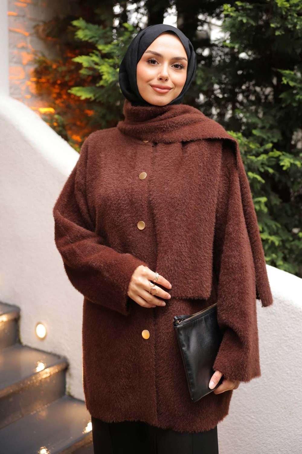 İmaj Butik Kahverengi Atkı Detaylı Angora Yumoş Triko Hırka Dokuma Malzeme ile Şıklık Sunuyor
