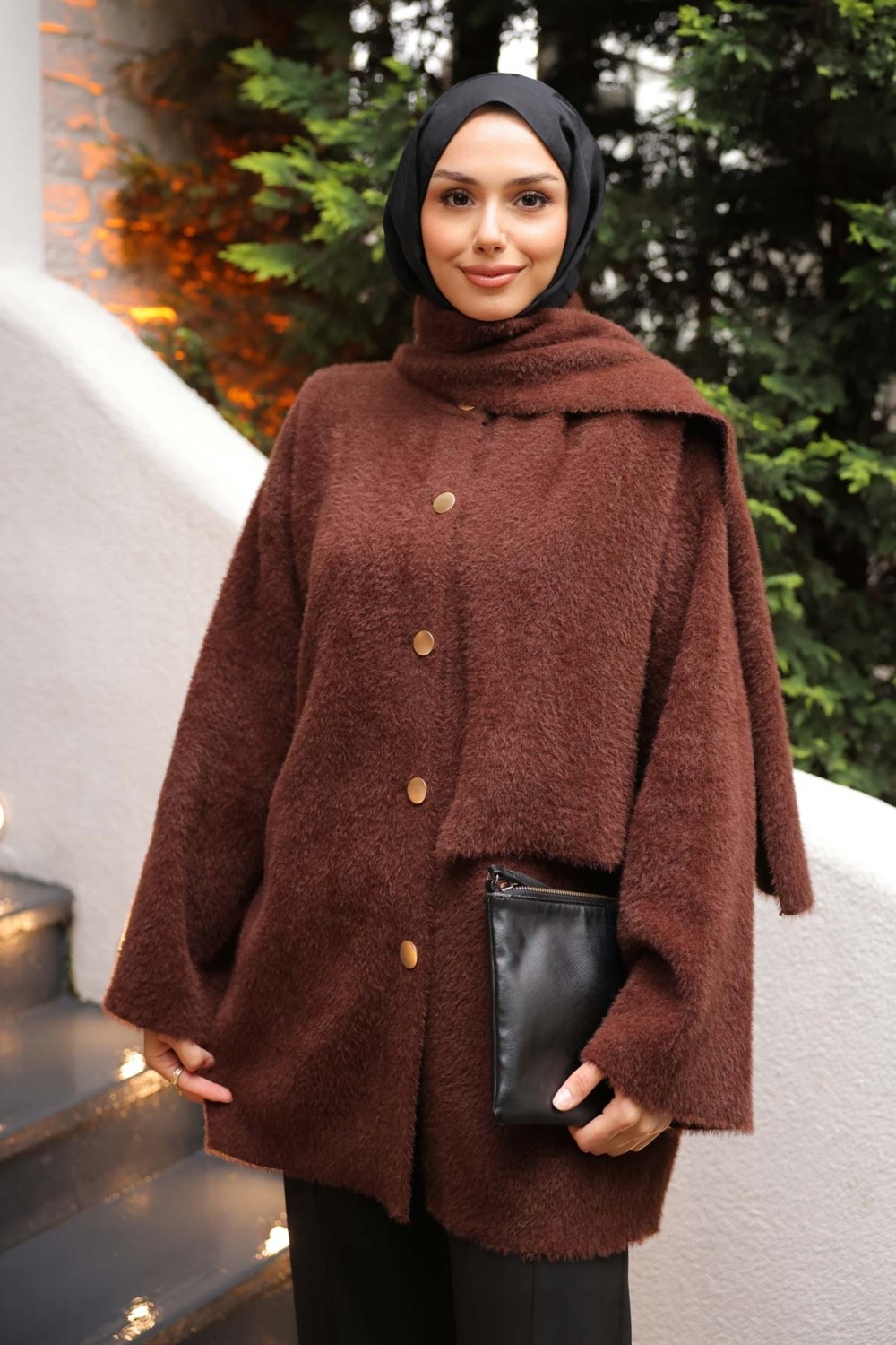İmaj Butik Kahverengi Atkı Detaylı Angora Yumoş Triko Hırka Dokuma Malzeme ile Şıklık Sunuyor görsel 4