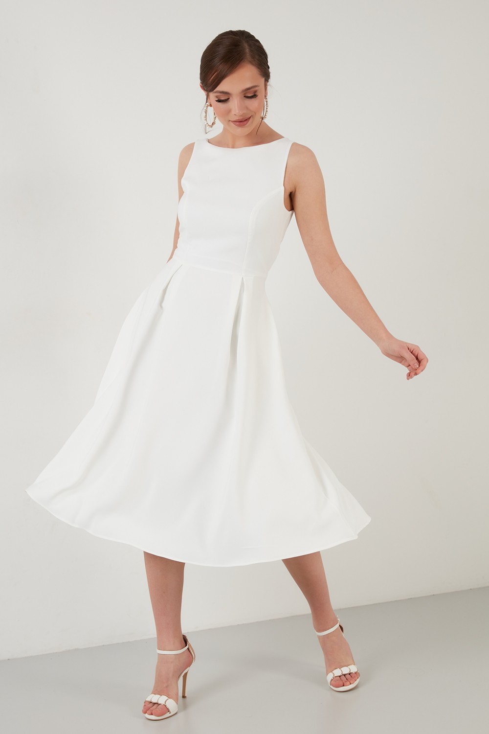 Lela Regular Fit Bisiklet Yaka Cepli Pileli Midi Boy Abiye Elbise Bayan Elbise 6111963 görsel 3