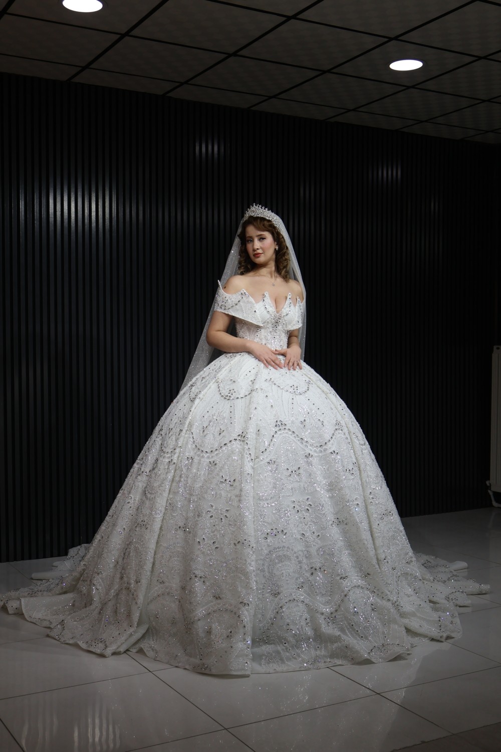 Almila Gelinlik Almilagelinlik