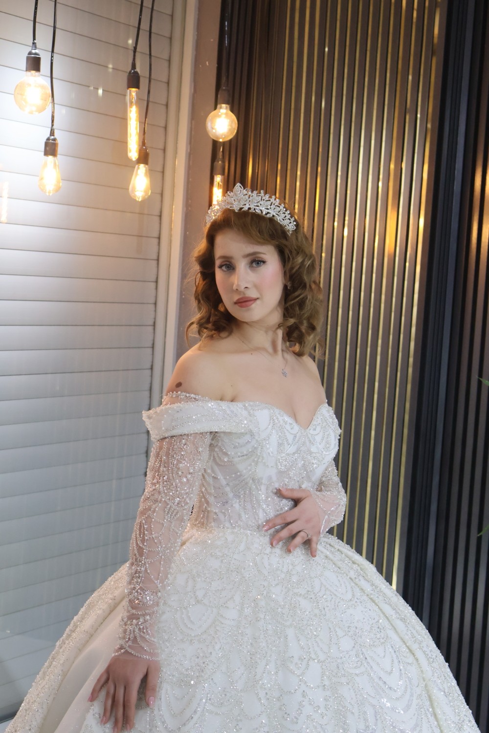 Almila Gelinlik görsel 2