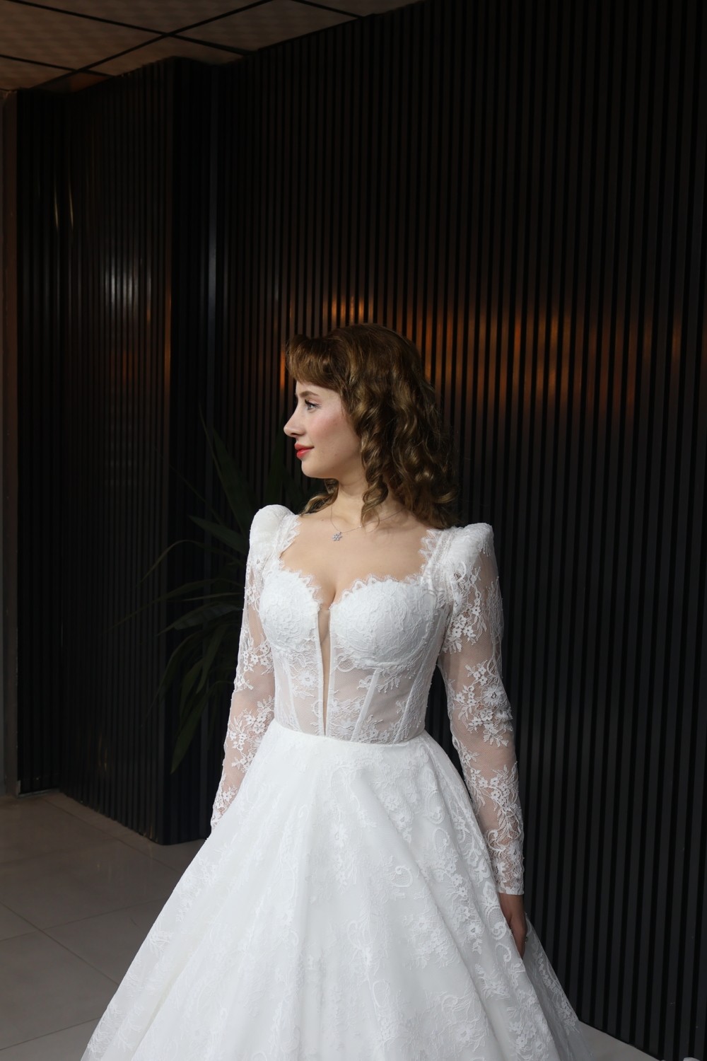 Almila Gelinlik görsel 3