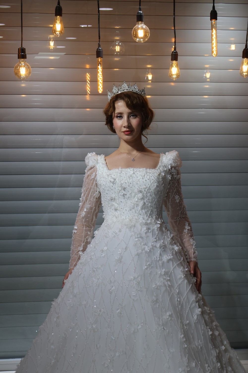 Almila Gelinlik görsel 2