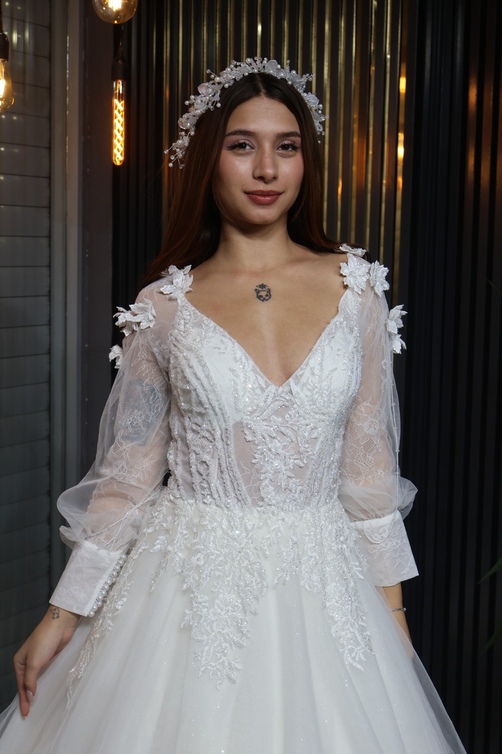 Almila Gelinlik