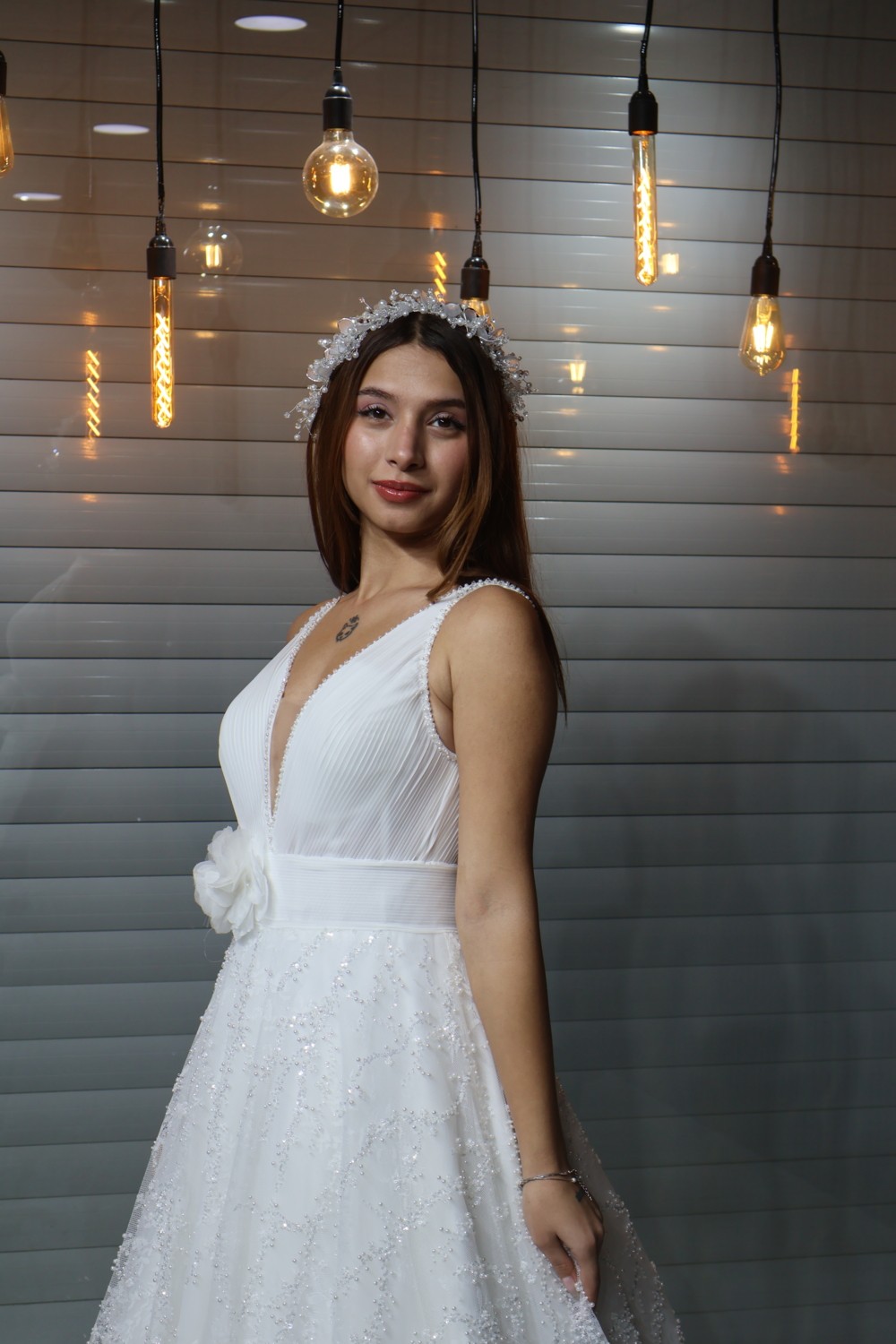Almila Gelinlik görsel 8