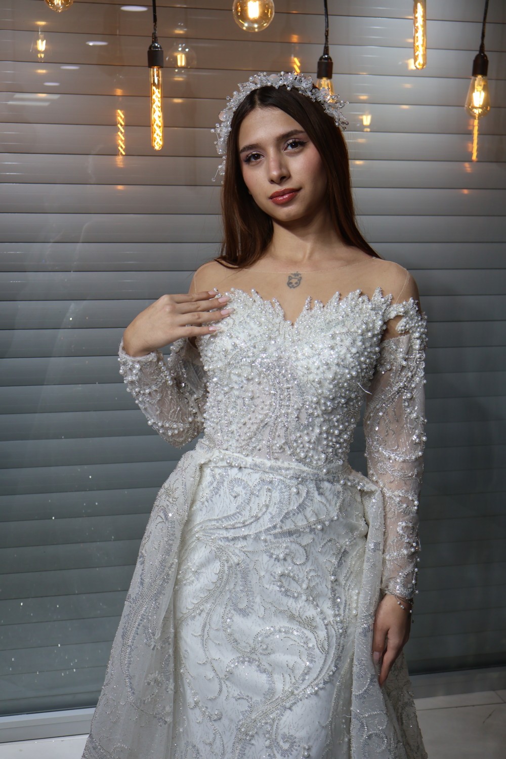 Almila Gelinlik görsel 3