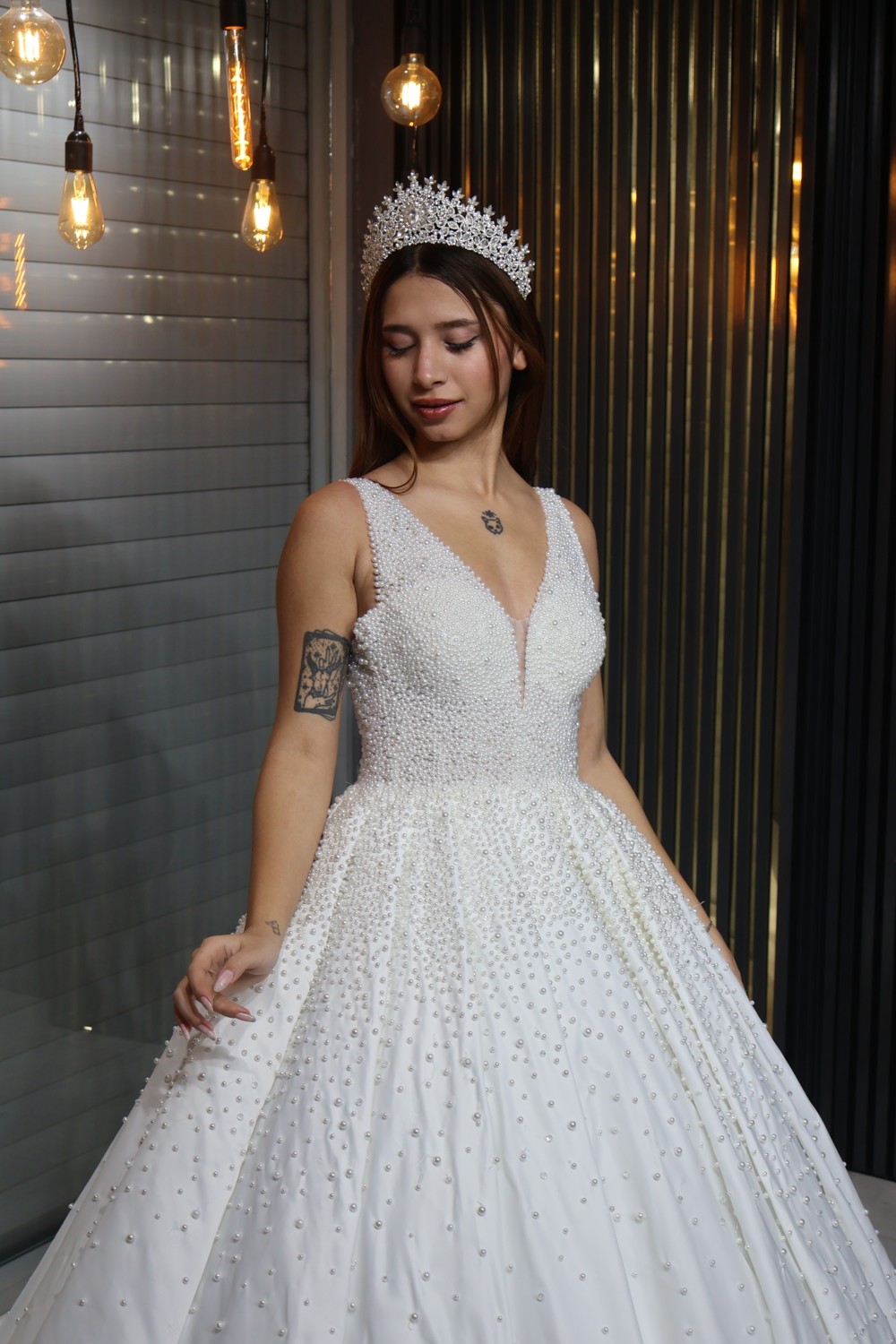 Almila Gelinlik görsel 2