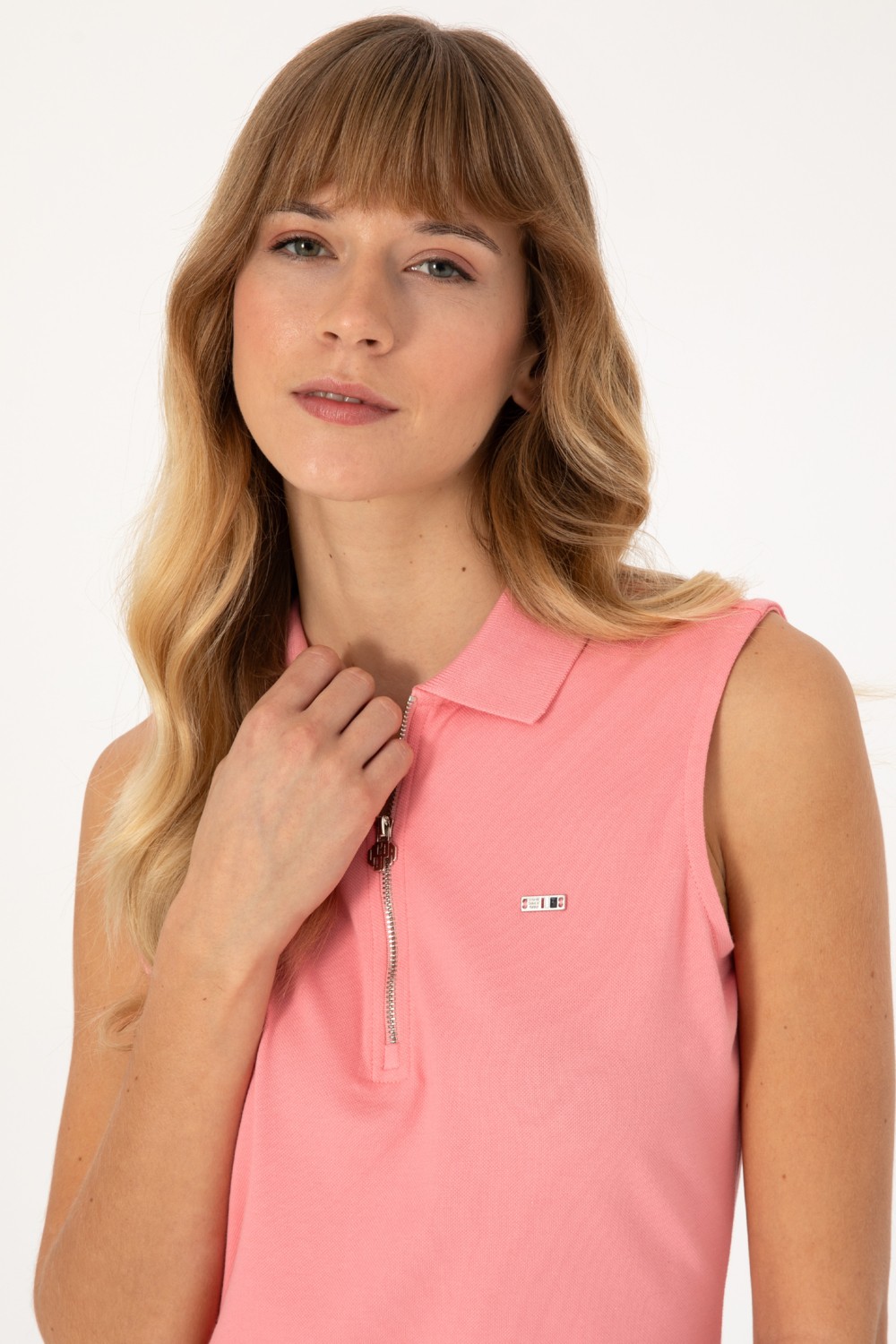U.S. Polo Assn. Kadın Pembe Polo Yaka Yarım Fermuarlı Tişört 50324852-VR041 görsel 2