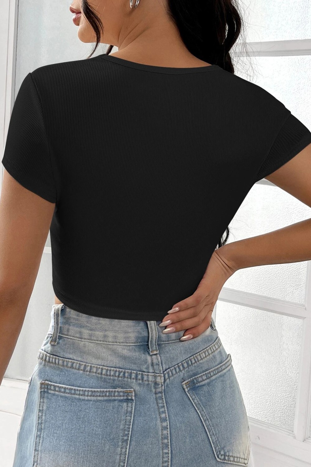 Fantastik Store Kadın Siyah Yarım Kol Düz Yaka Crop Top Bluz görsel 2