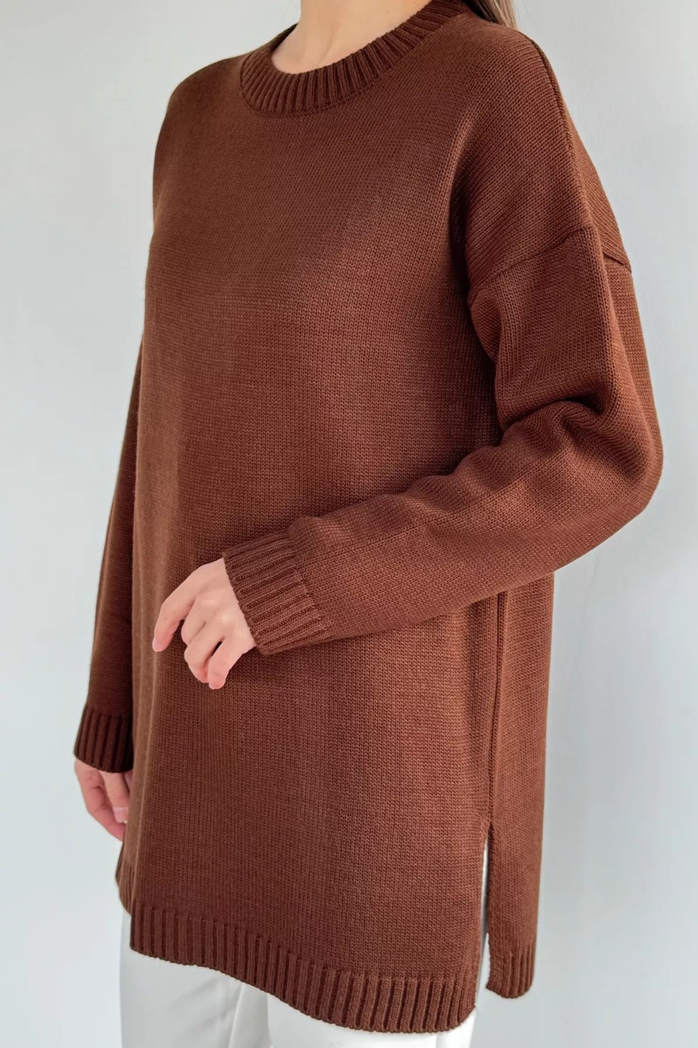 Gülseli Kadın Bisiklet Yaka Yırtmaçlı Triko Tunik P-00020086