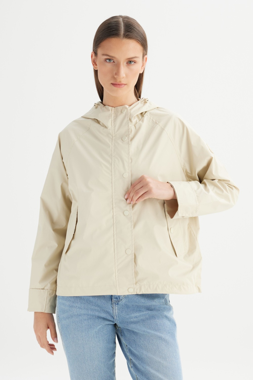 Wrangler Regular Fit Normal Kesim Kapüşonlu Siyah Ince Mont görsel 6