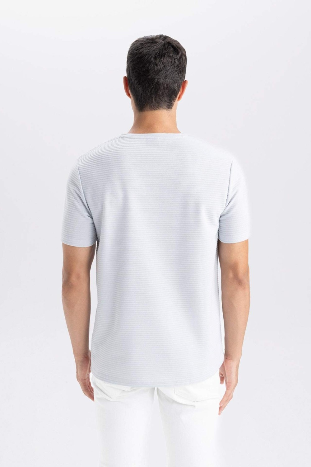 DeFacto Slim Fit Bisiklet Yaka Kısa Kollu Basic Tişört M6608AZ25SP görsel 6