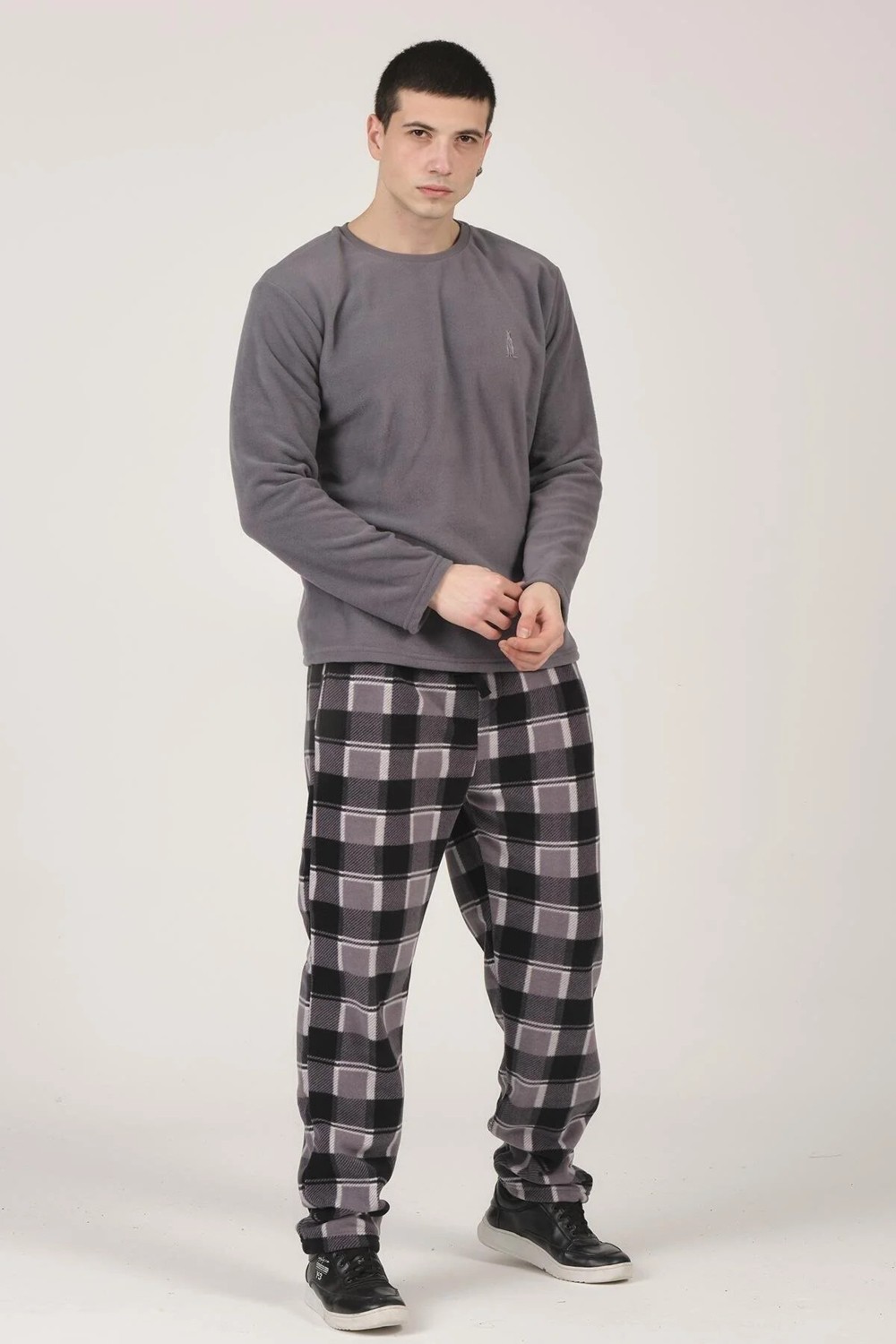Dofi Erkek 1739 Ekoseli Polar Pijama Takımı Uzun Kol Lastikli Kesim ile Kışa Uygun
