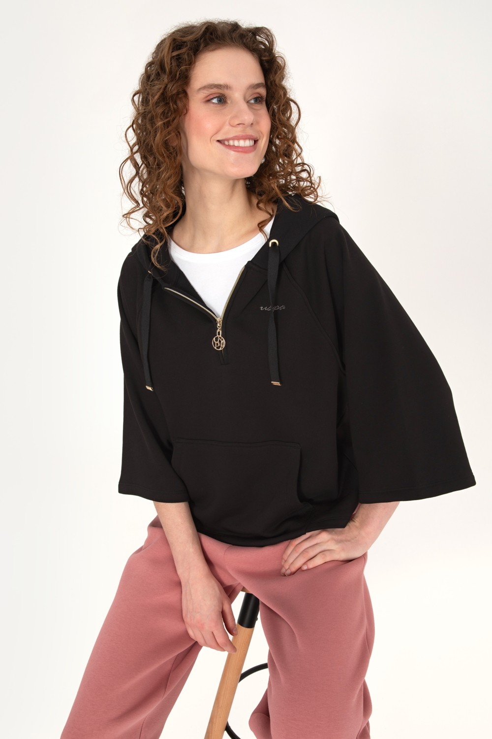 U.S. Polo Assn. Kadın Siyah Basic Sweatshirt 50319959-VR046 görsel 3