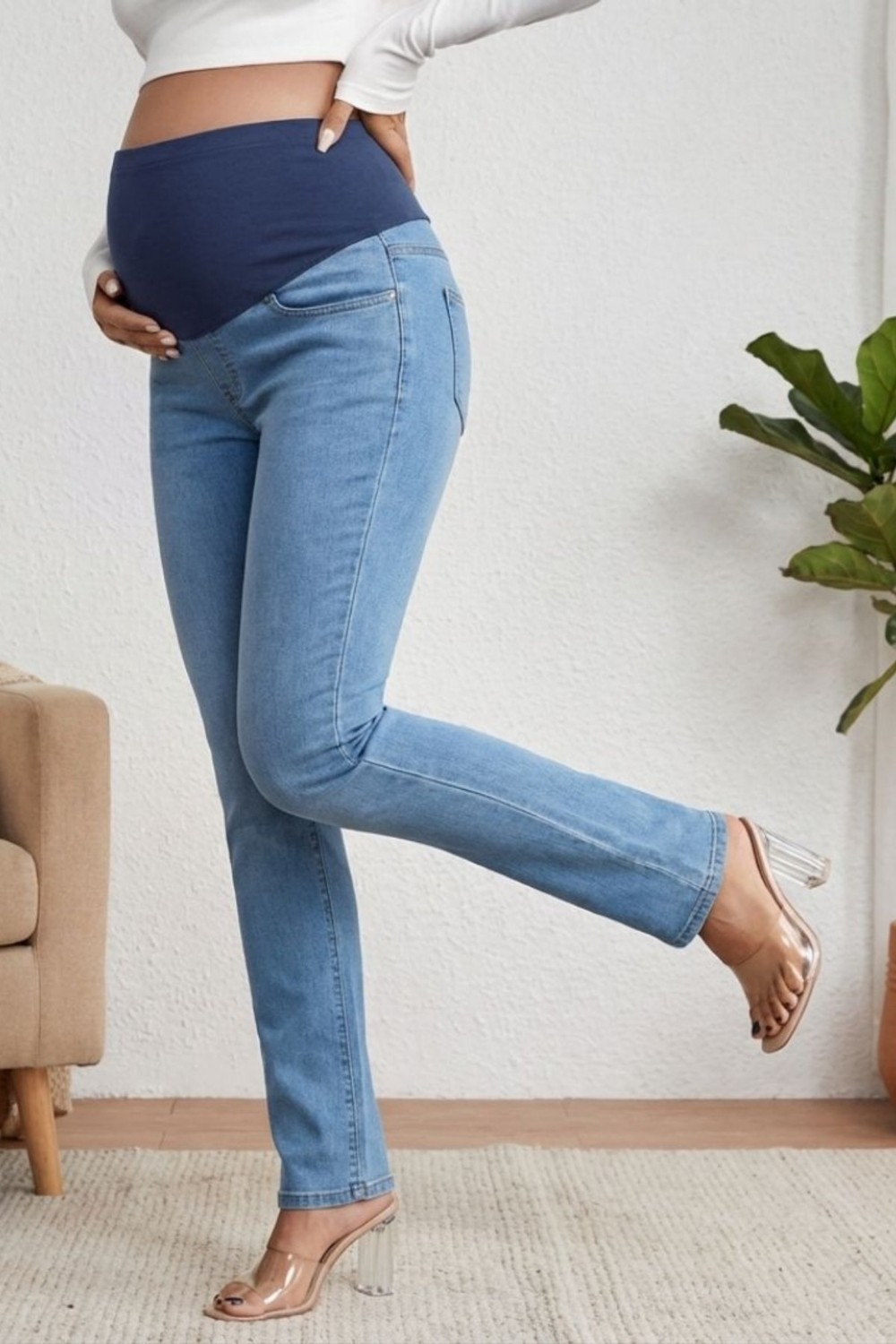 Belirtilmemiş Hamile Kadın Esnek Karın Bantlı Slim Fit Denim Jean Pantolon görsel 2
