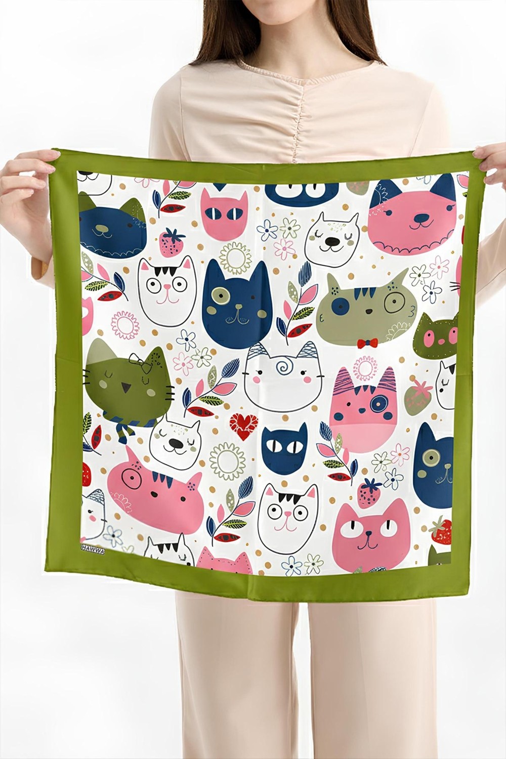 Hawwa Sevimli Kedi Desenli Saten Fular görsel 3