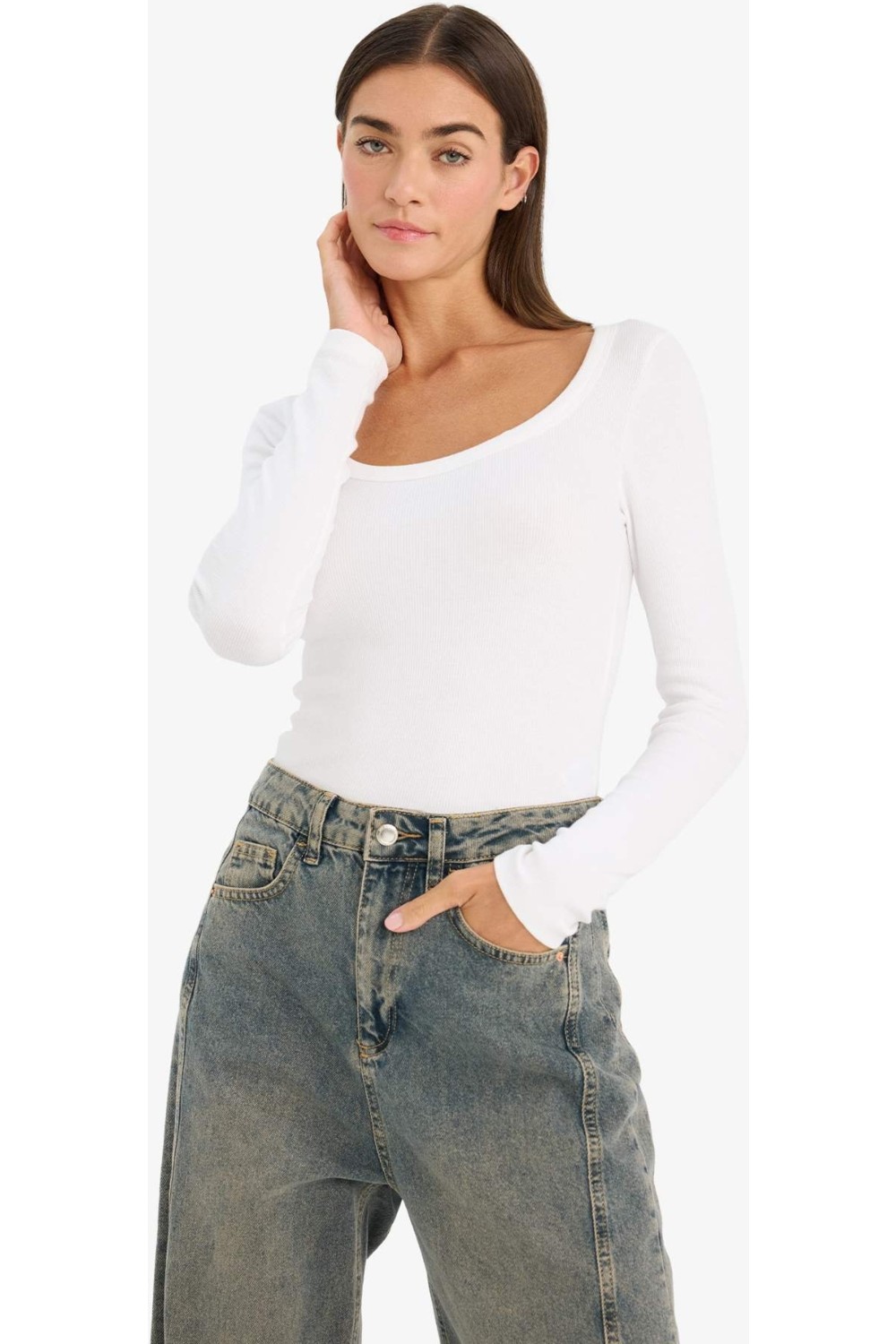 DeFacto Slim Fit Yuvarlak Yaka Basic Düz Fitilli Kaşkorse Uzun Kollu Tişört G8479AX26SP görsel 7