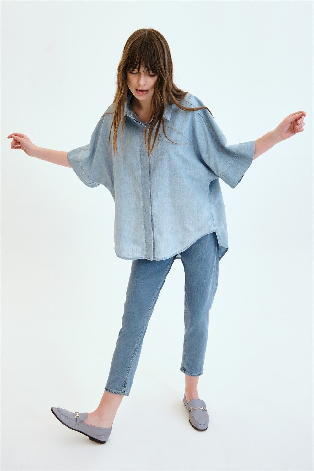 Denim Trip Oversize Fit Piliseli Roba Vintage Açık İndigo Kadın Jean Gömlek görsel 8