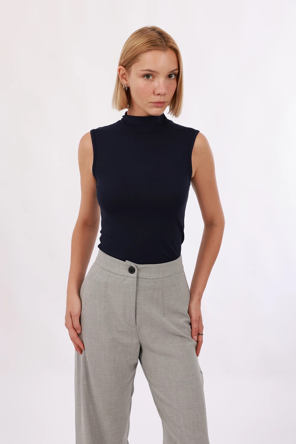 Yade Fashion Kadın Kolsuz Bluz 4’lü Set görsel 5
