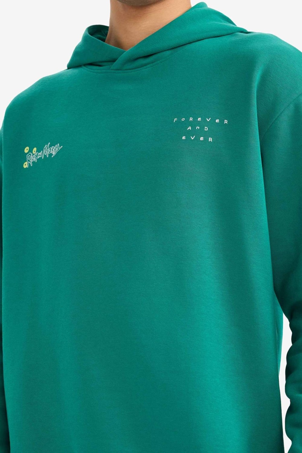 DeFacto Rick and Morty Boxy Fit Pamuklu Uzun Kollu Kapüşonlu Baskılı Sweatshirt F8136AX26SP görsel 4