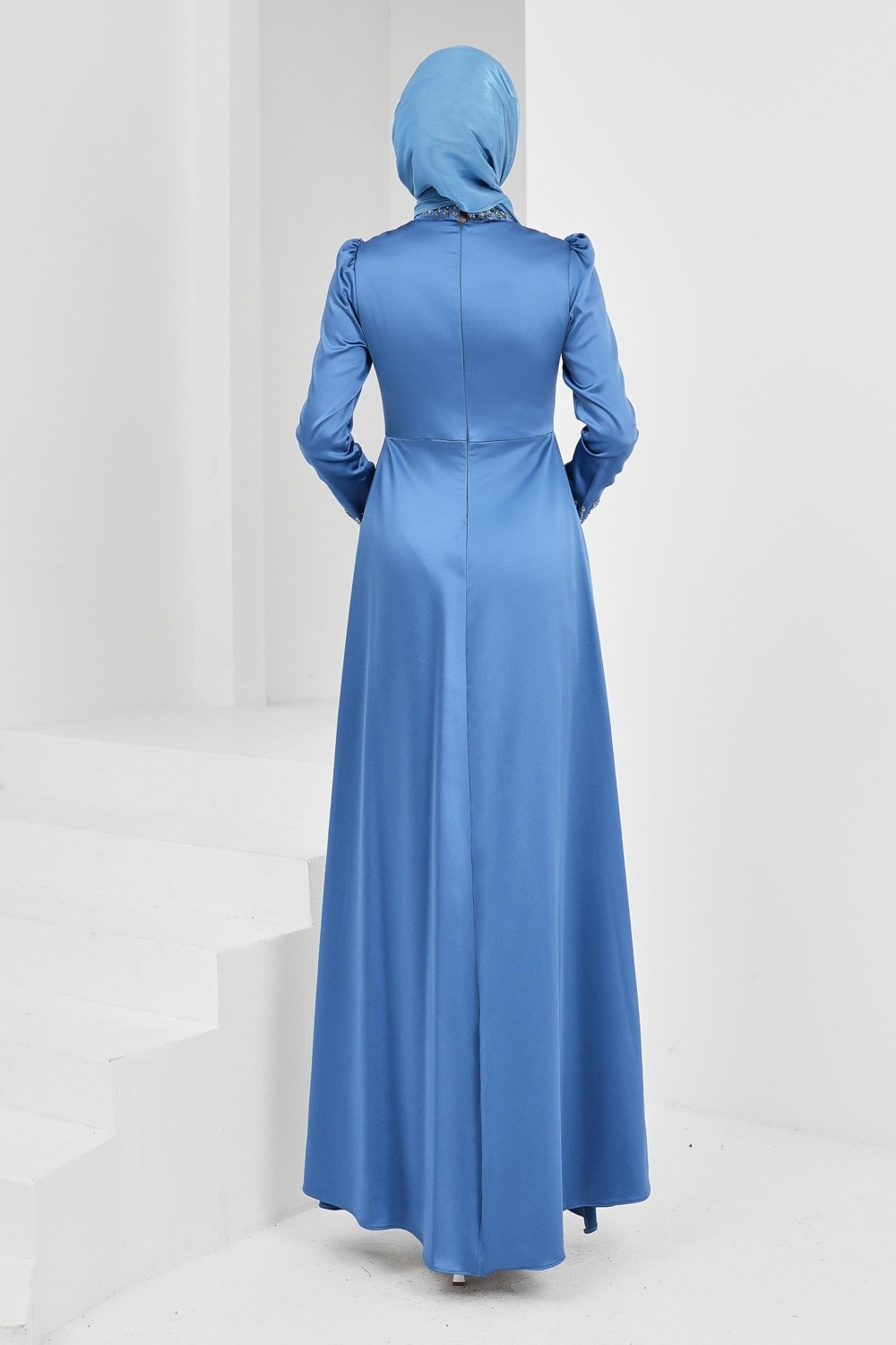 İmaj Butik Indigo Önü Taşlı Saten Abiye görsel 5