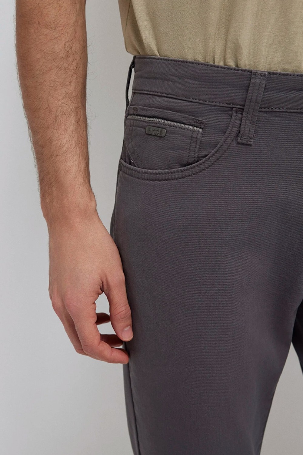 Mavi Marcus Mavi Black Antrasit Gabardin Pantolon 00351A2794 görsel 3