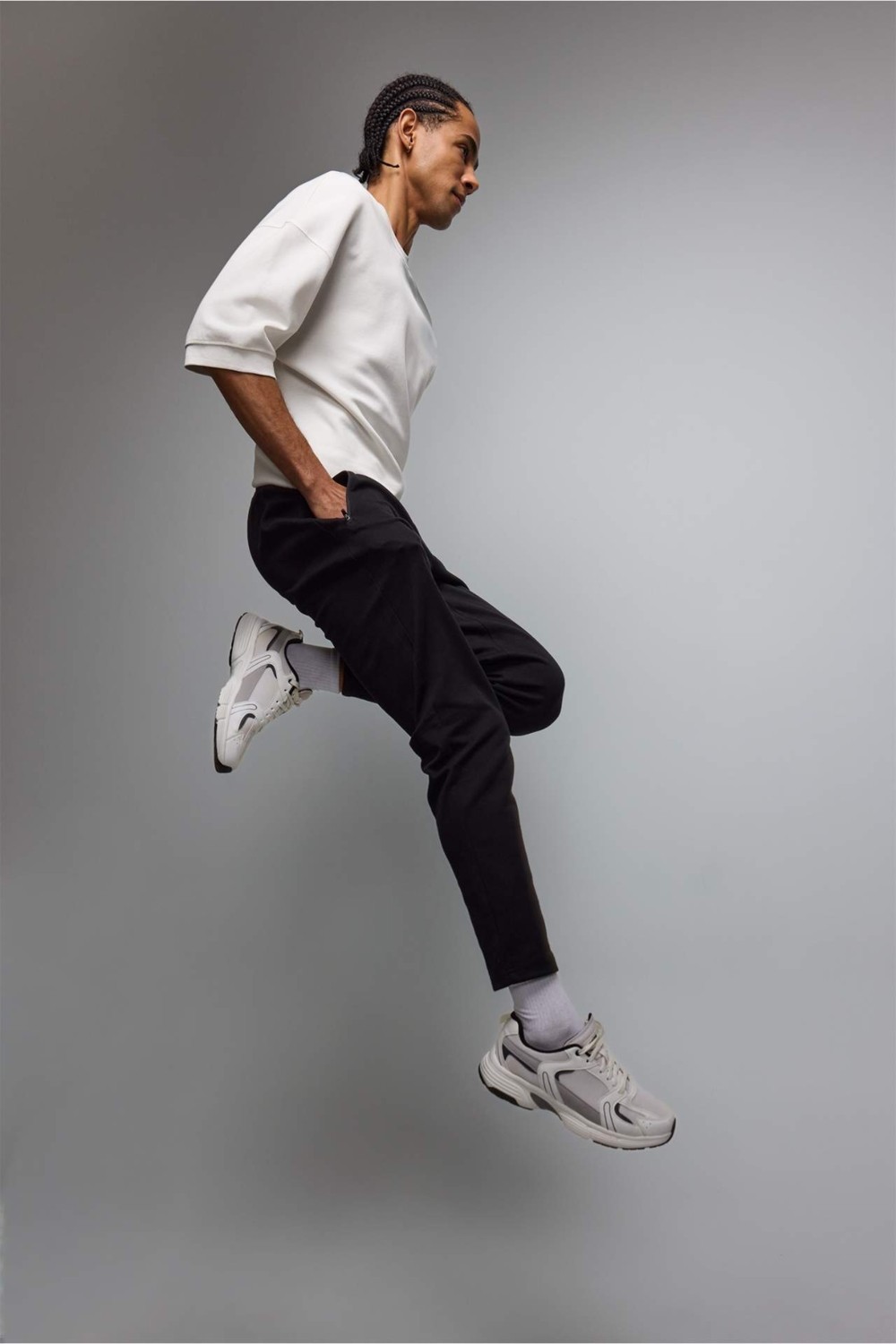 DeFacto Slim Fit Fermuarlı Basic Standart Paça Sporcu İnce Jogger Eşofman Altı S3309AZ26SP görsel 2