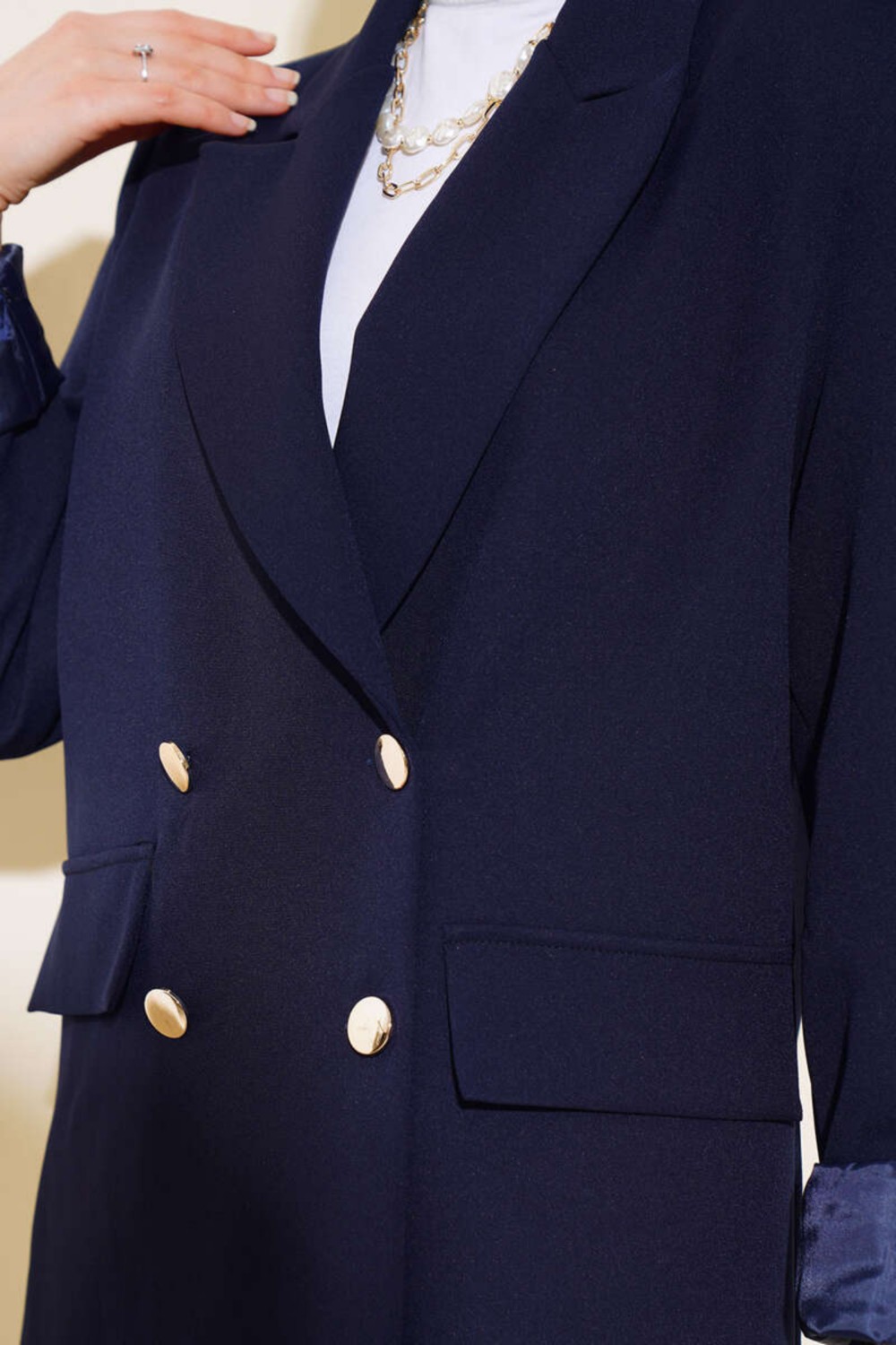Tesettür Diyarı Kruvaze Yaka Düğmeli Blazer Tesettür Ceket- Lacivert görsel 4