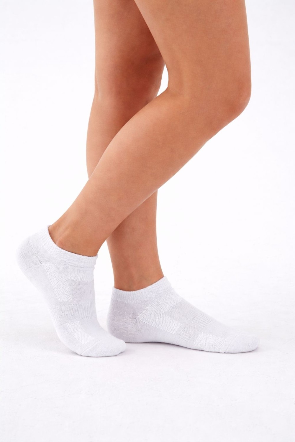 THE HUEZ 3 Çift Kadın Pamuklu Yumuşak Patik Çorap,Terletmeyen Dikişsiz Soket Çorap,Teknik Detaylı Rahat Kalıp Yazlık Sneaker Çorabı