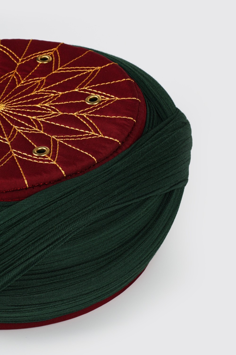 Sarıkhane Talebe Sarığı - Yeşil Kumaş - Bordo Takke - Çapraz Sarım - Kuş Gözü - 7 Metre görsel 4