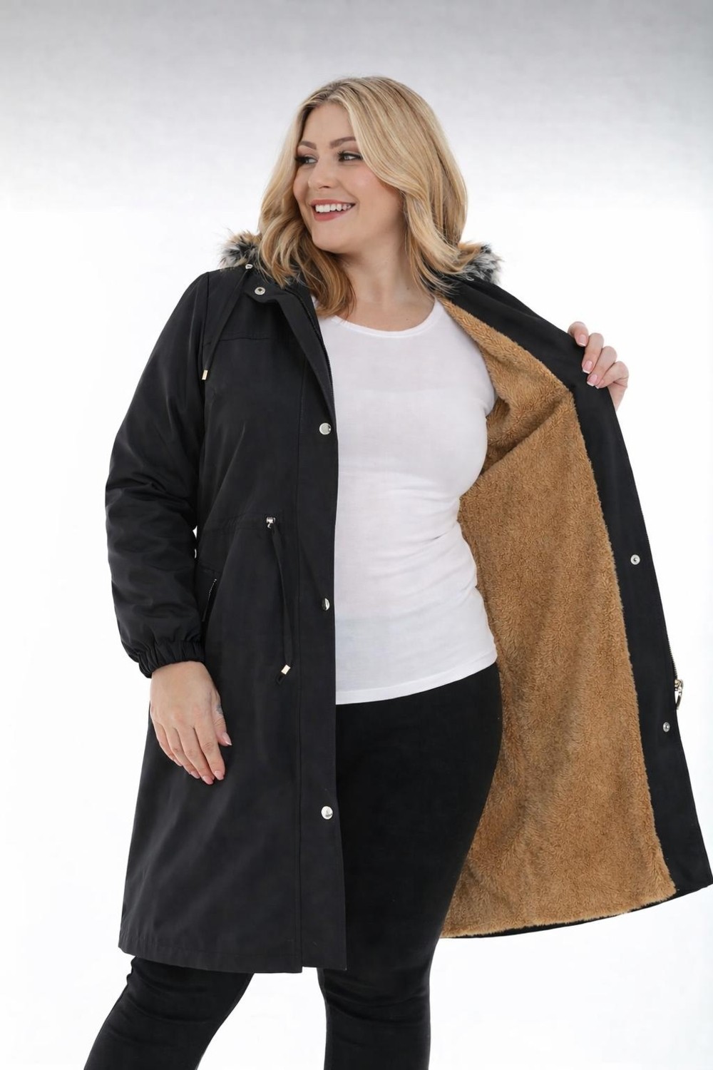 TUTveAL Collection Kadın Suya Dayanıklı Büyük Beden Mont Kapüşonlu Uzun Siyah Mont Bonded Kumaş Içi Kürklü Mont görsel 2
