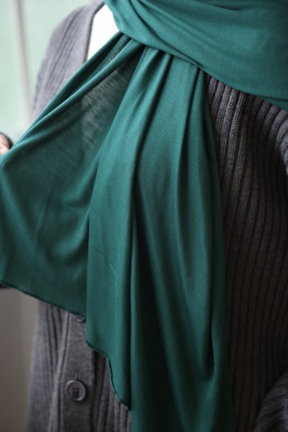 İmaj Butik Koyu Yeşil Helen Önü Süngerli Pratik Penye Şal görsel 3