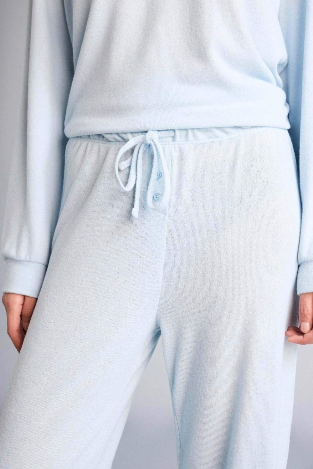 DeFacto Regular Fit Ultra Yumuşak Uzun Kollu Velur Üst Uzun Alt Pijama Takımı G1188AX26SP görsel 7