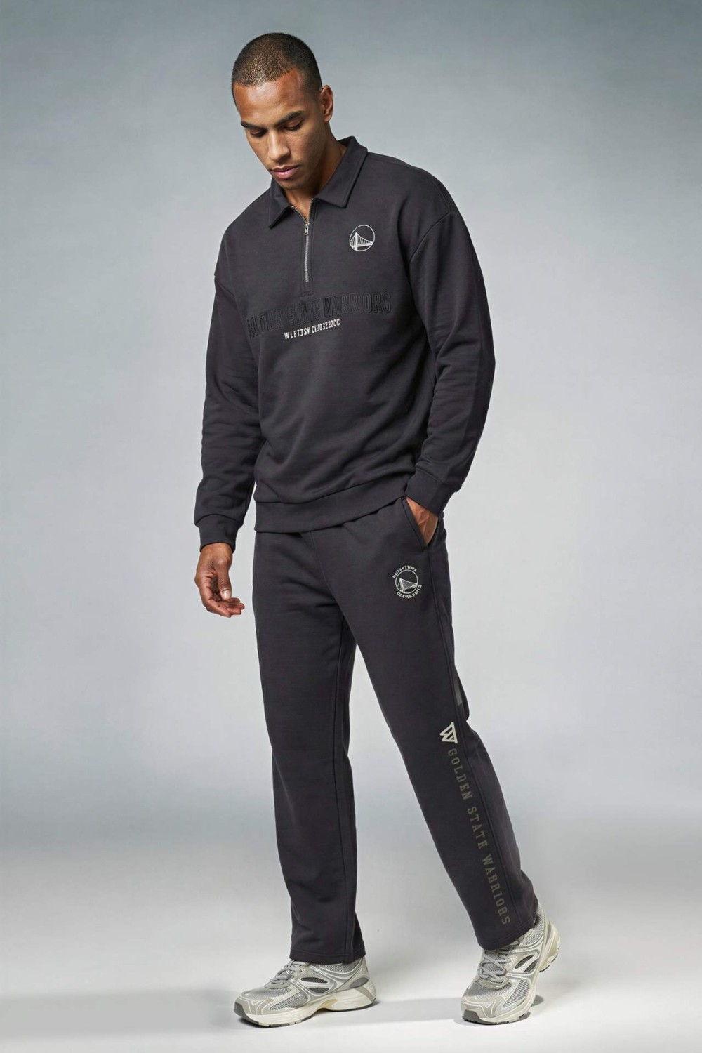 DeFacto NBA Golden State Warriors Relax Fit Skuba Dalgıç Kumaş Jogger F6994AX26SP görsel 2