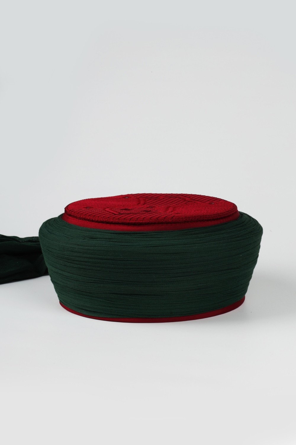 Sarıkhane Namaz Sarığı - Yeşil Kumaş - Bordo Takke - Düz Sarım - Nâli Şerif - 7 Metre (Züabeli) görsel 4