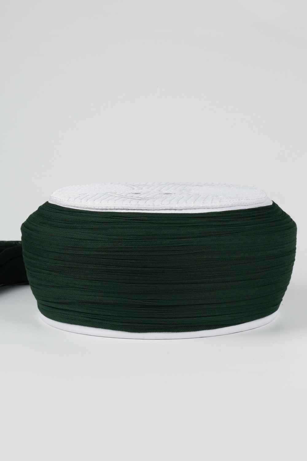 Sarıkhane Namaz Sarığı - Yeşil Kumaş - Beyaz Takke - Yuvarlak Sarım - Nâli Şerif - 5 Metre (Züabeli) görsel 4