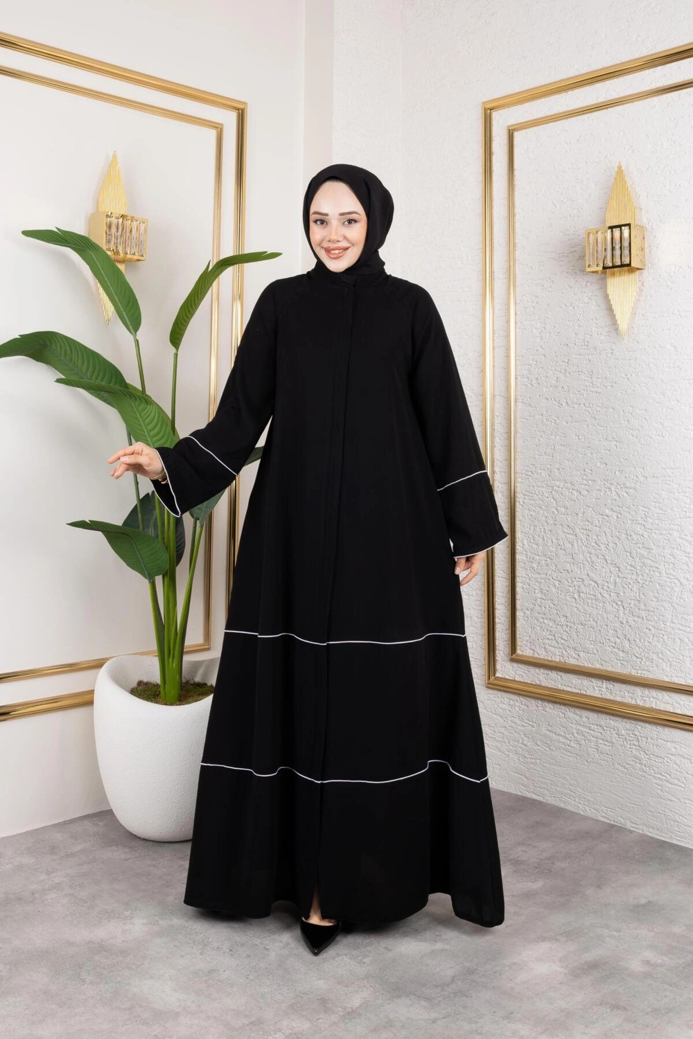 Butik Medine Ipeği Biye'li Ahsen Feracce (Siyah)