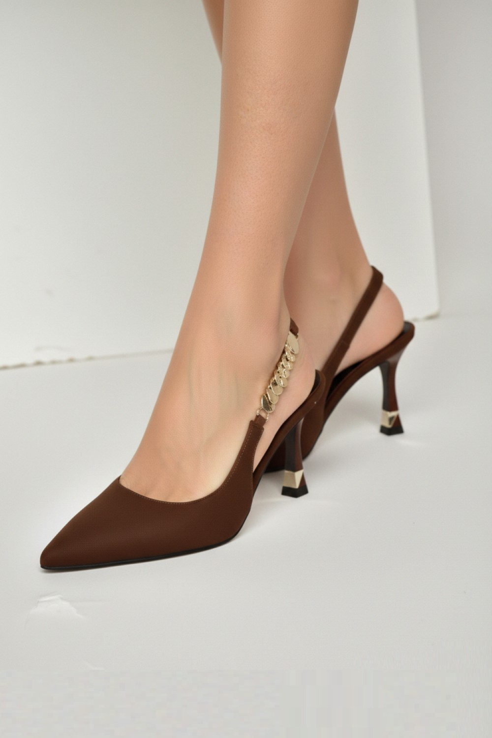Fox Shoes Y308203204 Kahverengi Kumaş Ince Topuklu Kadın Abiye Ayakkabı