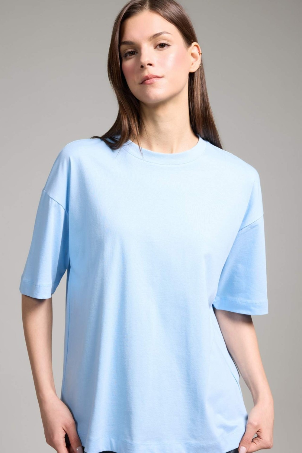 DeFacto %100 Pamuk Oversize Basic Penye Tişört C0099AX26SM
