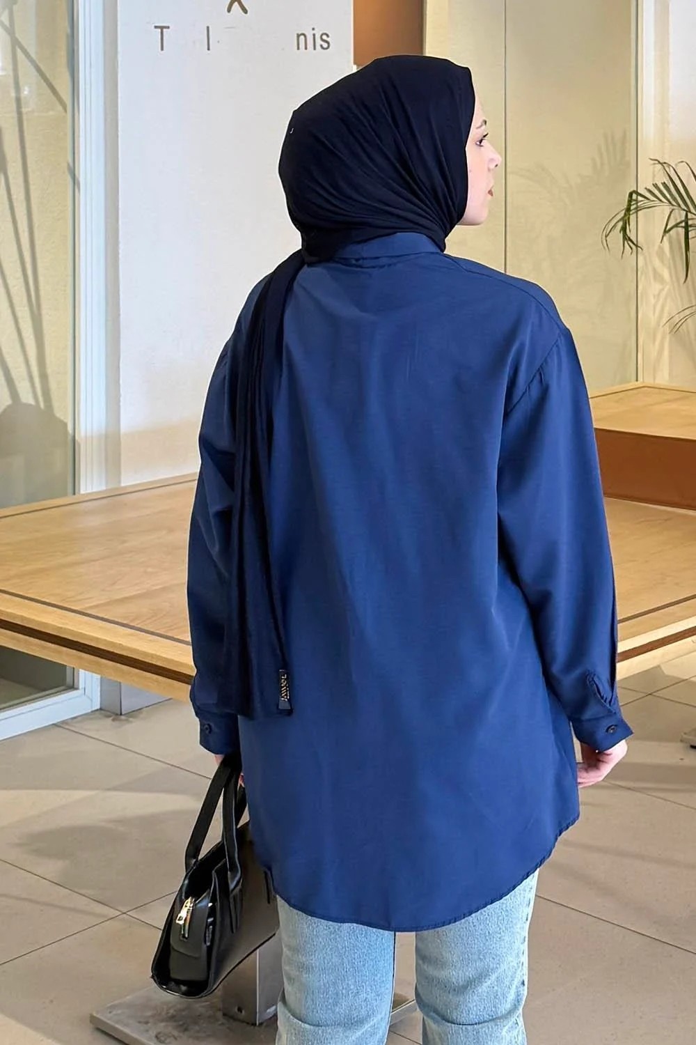 Lamelif Fular Detaylı Gömlek Lacivert görsel 4