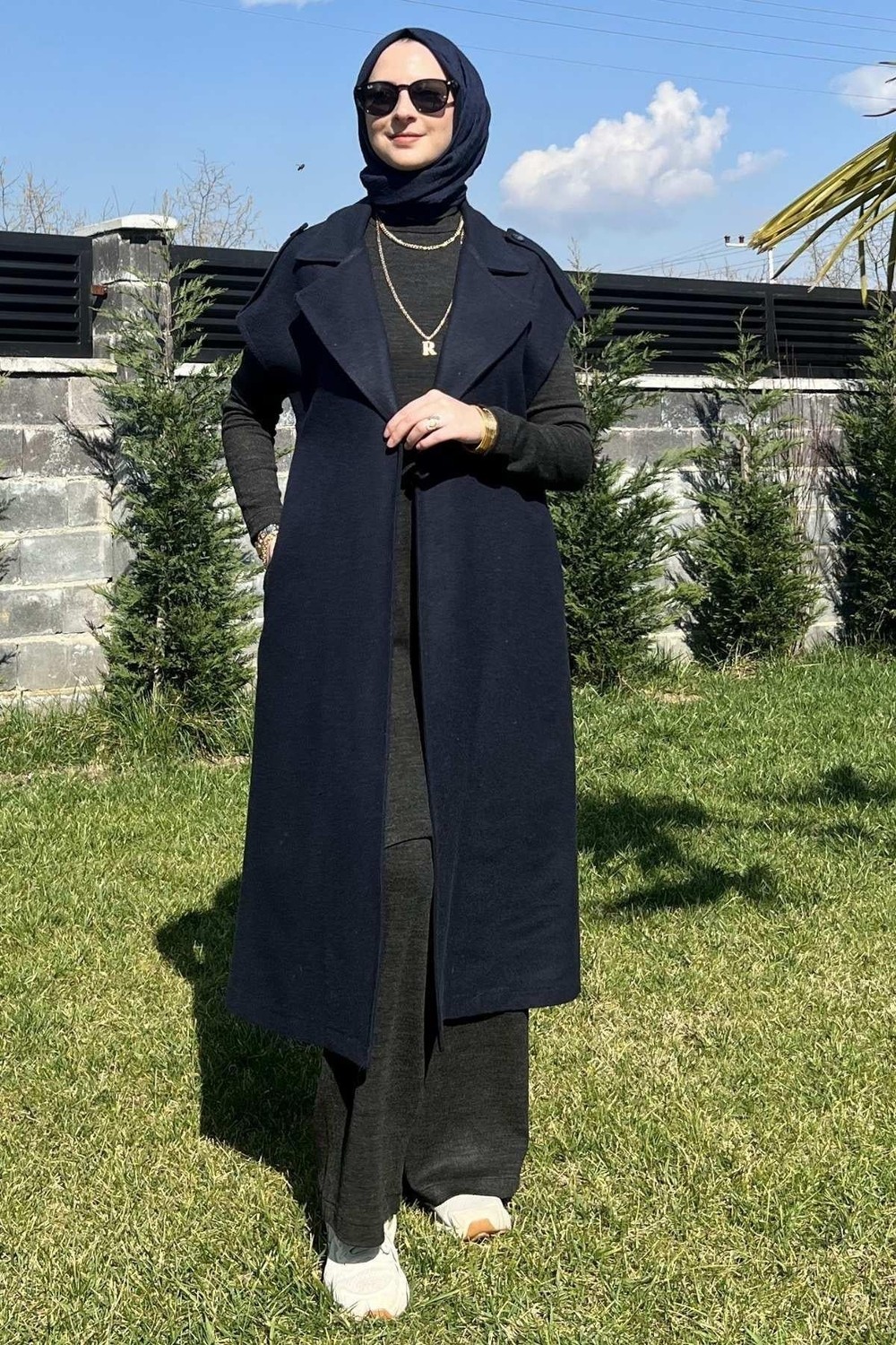 Rabia Şamlı Apoletli Lacivert Yelek görsel 6