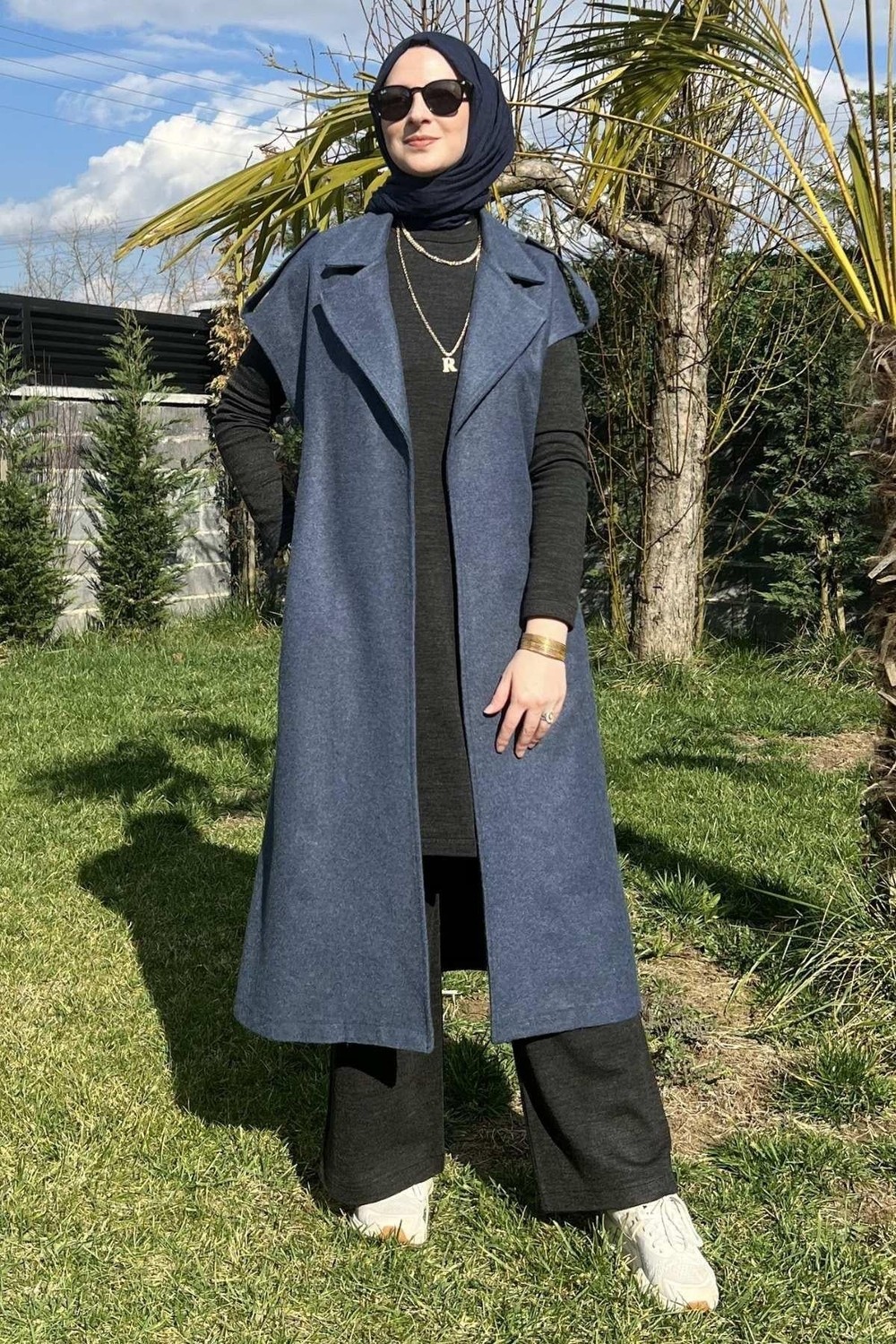 Rabia Şamlı Apoletli Indigo Yelek görsel 3