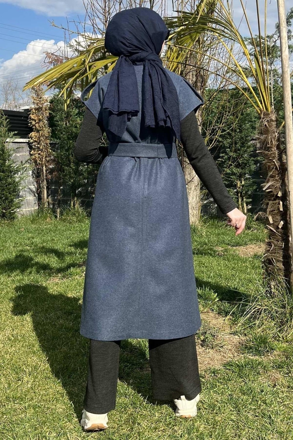 Rabia Şamlı Apoletli Indigo Yelek görsel 4